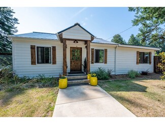 65476 Russell Rd, North Bend, OR 97459