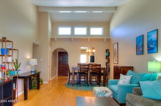 833 E Fern Dr S, Phoenix, AZ 85014