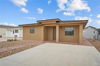 2005 E Bogey Dr, Mission, TX 78572