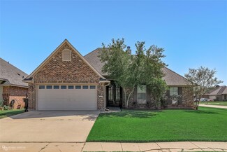 5300 Lucerne Ln, Bossier City, LA 71112