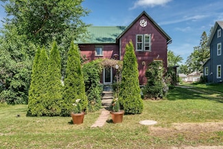 112 W Olive St, Mc Connell, IL 61050