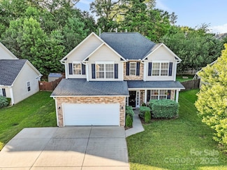 138 Black River Rd, Fletcher, NC 28732