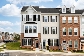 180 Woodgate Cir Unit CLARENDON-3 STORY, Pasadena, MD 21122