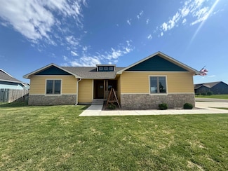 217 Vail St, Dodge City, KS 67801