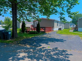 16 Bivona Ln Unit 11, New Windsor, NY 12553