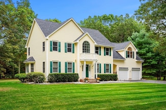 29 Pine Ridge Rd, Westford, MA 01886