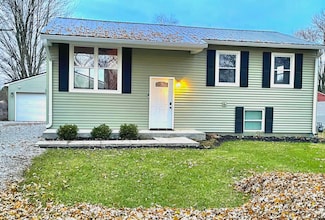 1922 Harris Dr, Marion, OH 43302