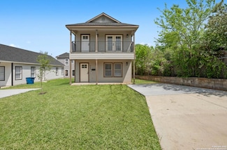 922 Dawson St, San Antonio, TX 78202