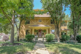 2 E 53rd St, Kansas City, MO 64112