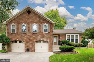 12204 Sir Lancelot Dr, Glenn Dale, MD 20769