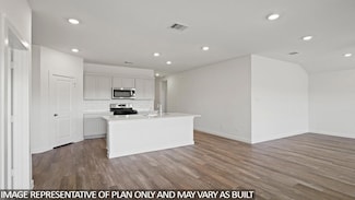 611 Nestor Dr, Crosby, TX 77532