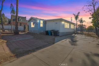 20855 Sylvester Rd, Lake Elsinore, CA 92530