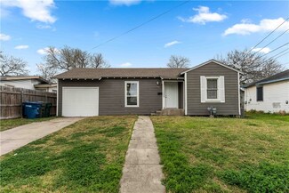 4701 Easter Dr, Corpus Christi, TX 78415