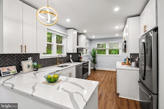 904 Stevenson Ln, Towson, MD 21286