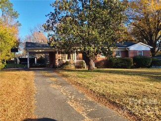4811 Dogwood Place Unit 11/BLK 2, Charlotte, NC 28212