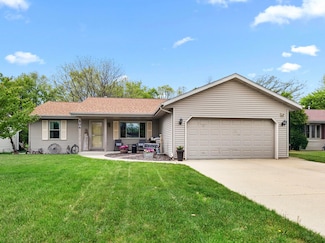 506 Hargrove St, West Bend, WI 53095
