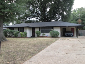 806 Parkrose Rd, Memphis, TN 38109