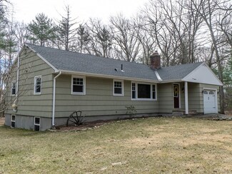 718 Lowell St, Carlisle, MA 01741