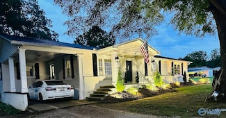 2010 Youngs Chapel Rd, Piedmont, AL 36272
