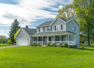 113 W Woodlawn Ave, Elkland, PA 16920