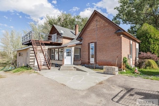 195 Lansing St, Blackfoot, ID 83221