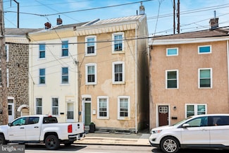 4738 Umbria St, Philadelphia, PA 19127