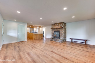 519 N Division Ave, Sandpoint, ID 83864