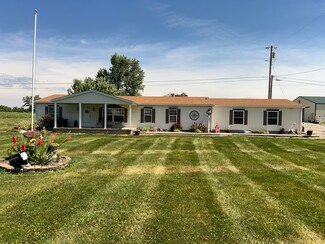 8221 Stonelick Rd, Maysville, KY 41056