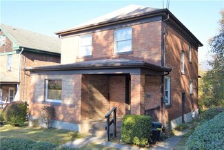 114 W James St, Homestead, PA 15120