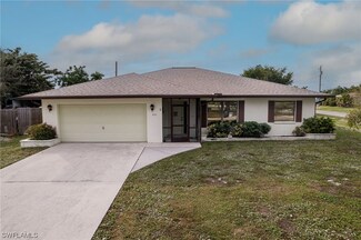 2101 Hibiscus Rd, Fort Myers, FL 33905