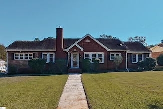 455 E Georgia St, Woodruff, SC 29388