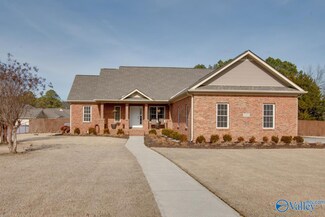 103 Chameleon Ct, Owens Cross Roads, AL 35763
