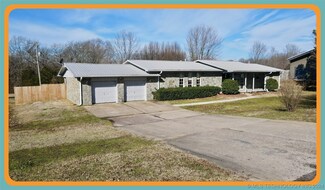 1405 Wolfe Ln, Ada, OK 74820