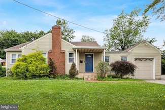 936 Woodlane Rd, Mount Holly, NJ 08060