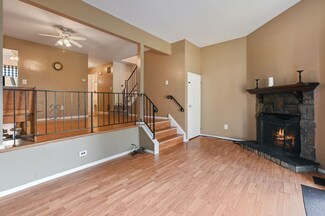 39 Shady Ln, Hamburg, NJ 07419