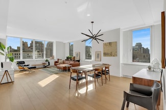 251 W 19th St Unit 9D, New York, NY 10011