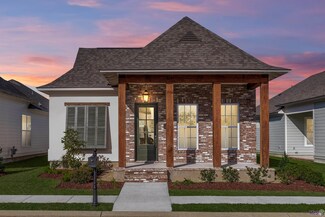 173 Royal Oak Blvd, Thibodaux, LA 70301