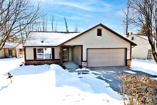 6338 Cooper Pointe Dr, Indianapolis, IN 46268