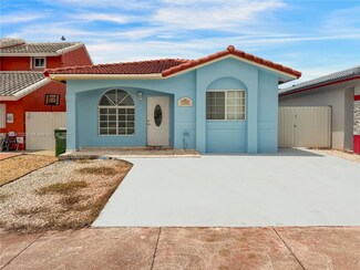 1382 SE 11th Place, Homestead, FL 33035