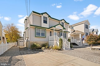 324 N 2nd St, Surf City, NJ 08008