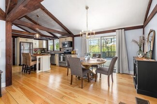 5 Batchelder Ave, North Reading, MA 01864