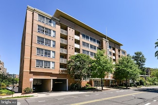 355 I St SW Unit S-102, Washington, DC 20024