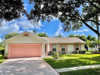 8278 Sand Pine Cir, Port St. Lucie, FL 34952
