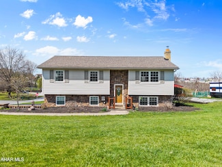 652 Apple View Ln, Duncansville, PA 16635