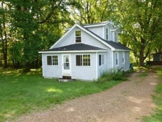 800 E Augusta Dr, Augusta, MI 49012