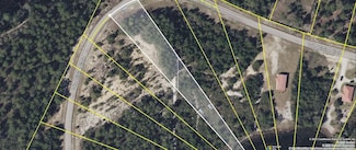 106 Lake Pristine Cir, Carrabelle, FL 32322