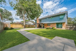 8619 Quail Burg Ln, Missouri City, TX 77489