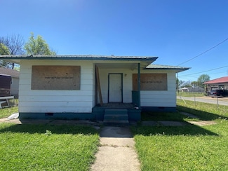 755 Aaron St, West Helena, AR 72390