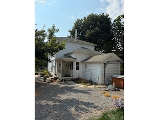 141 E Bryan Ave, Union, OR 97883