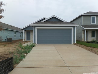 1331 N Neria Loop, San Antonio, TX 78224
